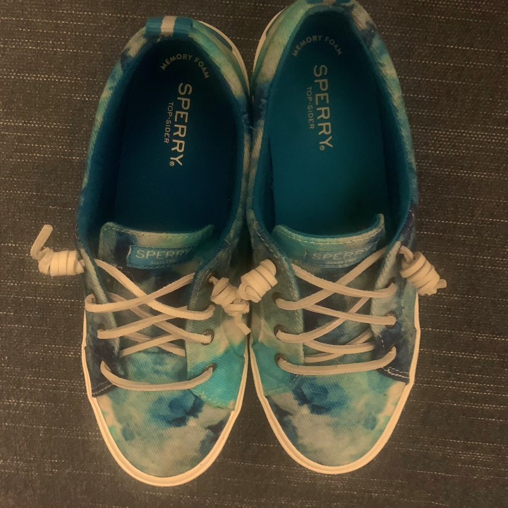 Sperry Blue Tie Dye Size 8 Women’s Shoe